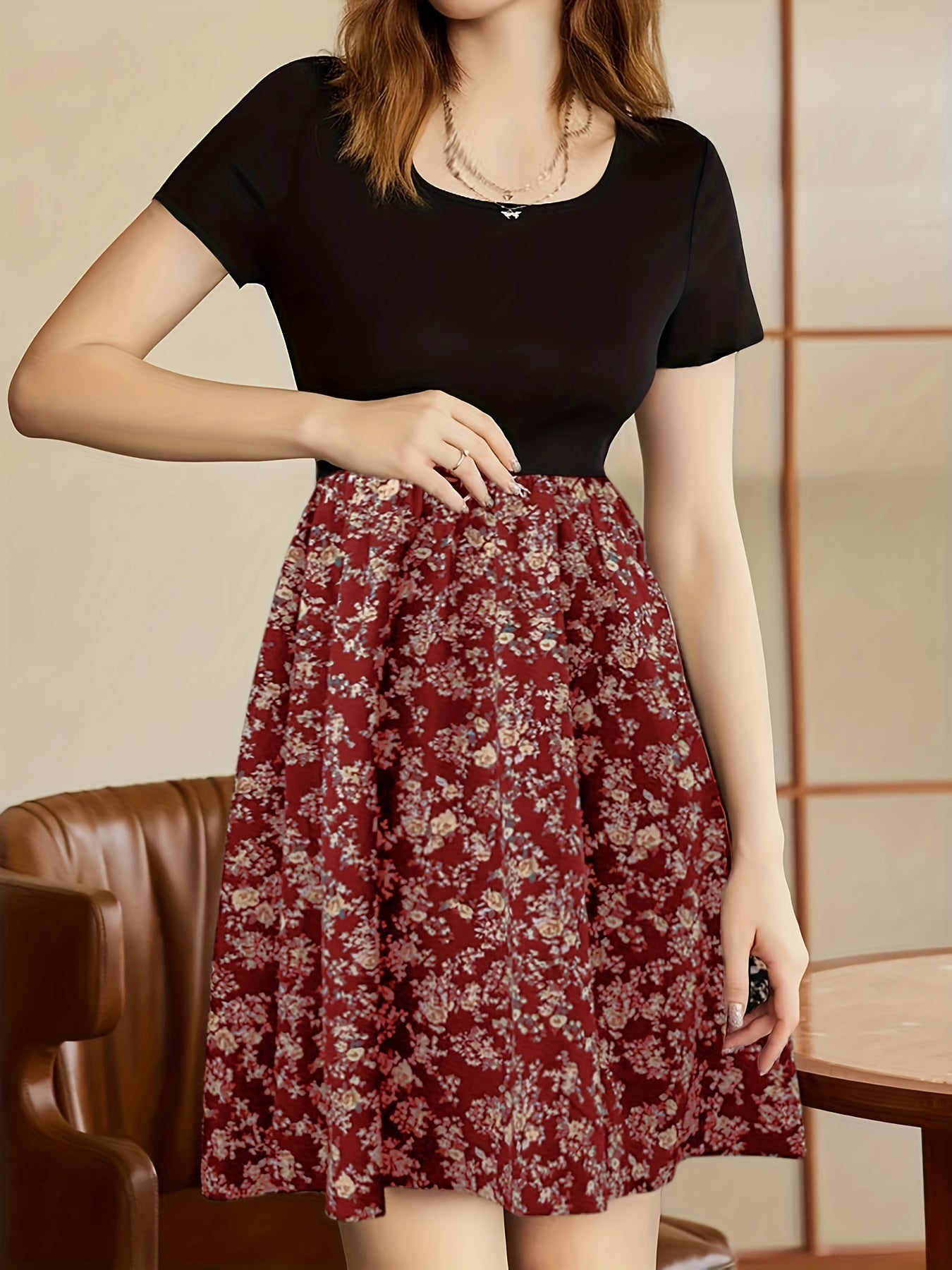 Vibrant Floral Print Crew Neck Dress - Short Sleeve,/MH