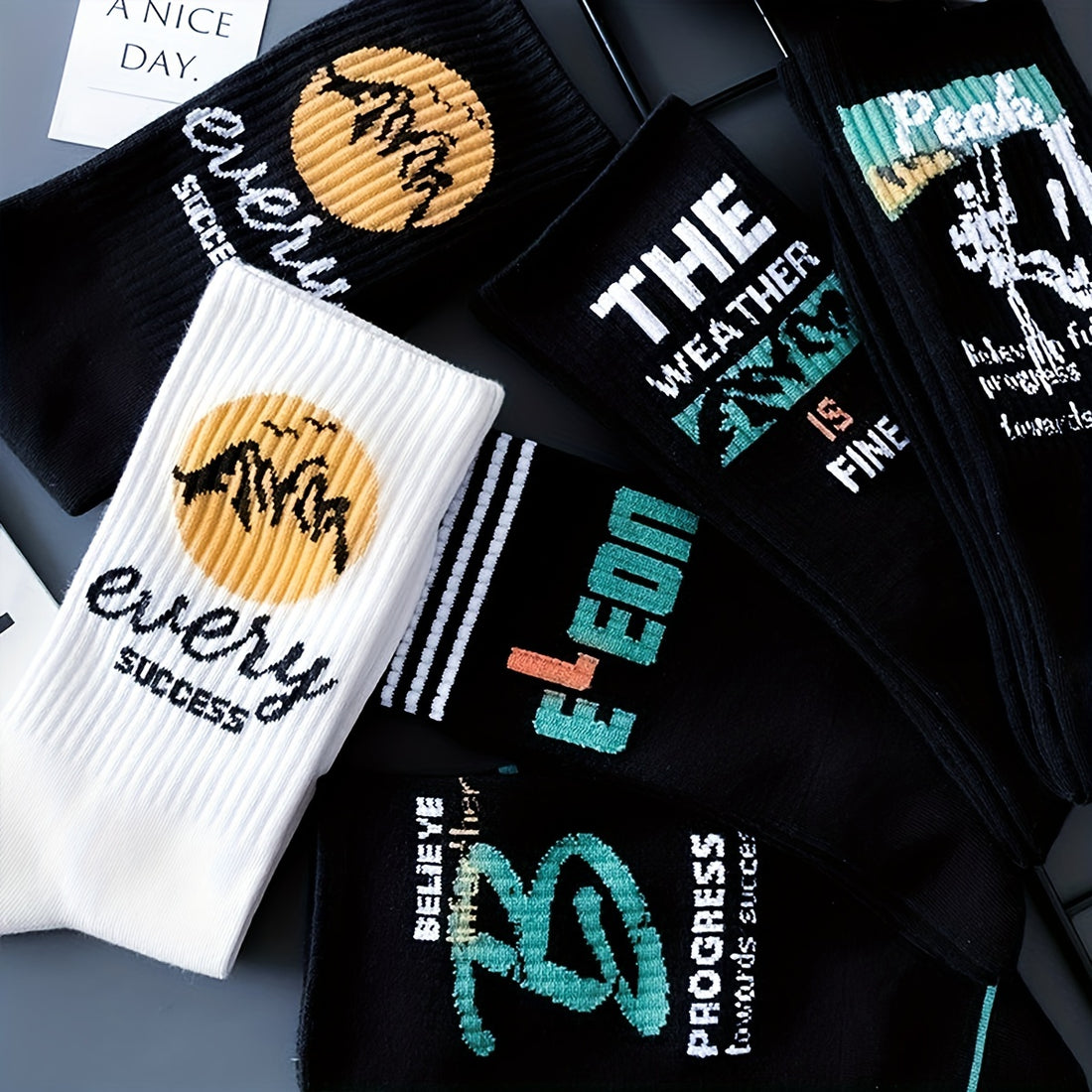 5/10 Pairs Of Men's Trendy Graffiti Letter Pattern Crew Socks,/MH