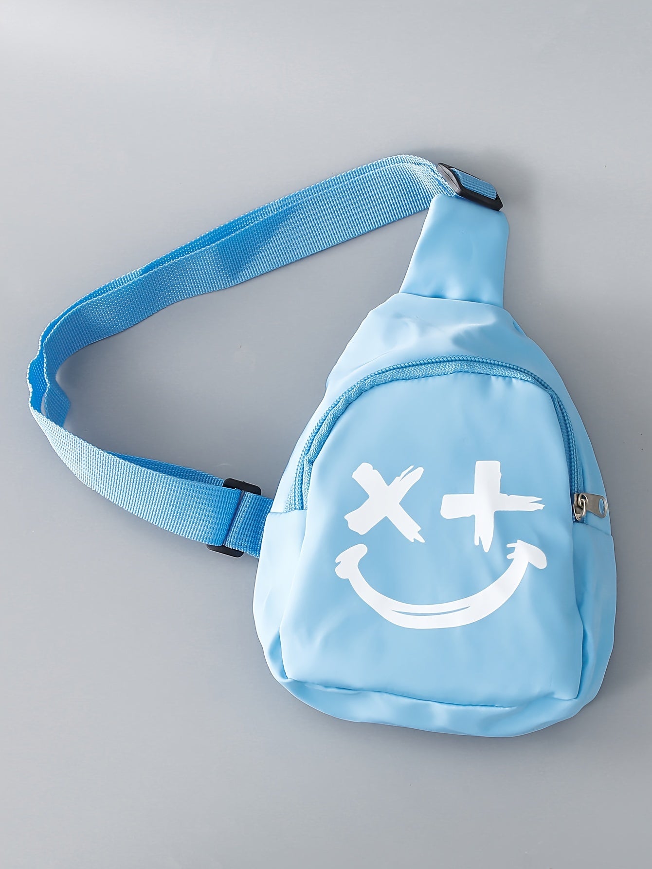 3pcs Boys Casual Solid Short Sleeve T-shirt & Smile Face Print Shorts.