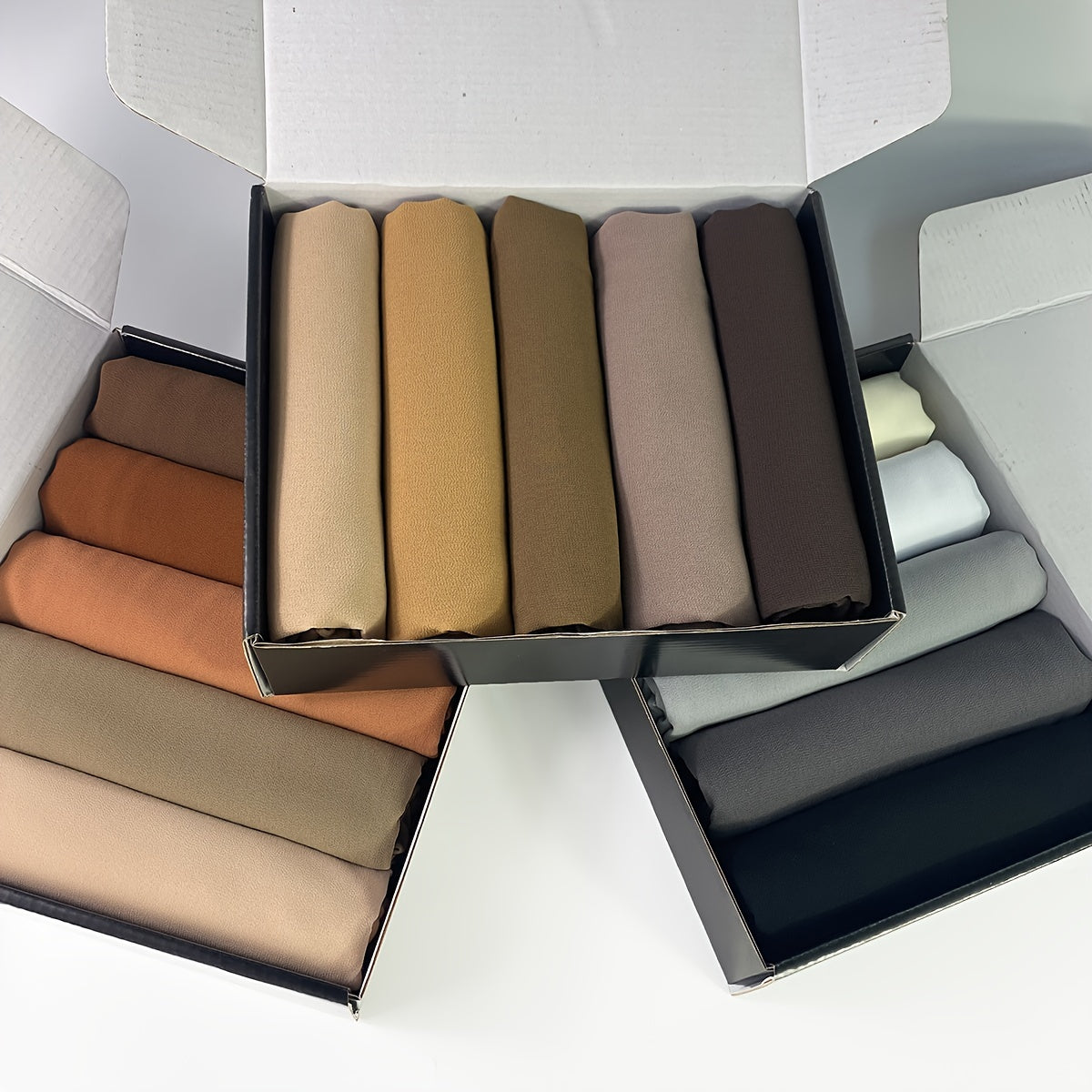 1box Solid Color Chiffon Hijab And Hijab Pins Thin Breathable Sunscreen Scarves'/MH