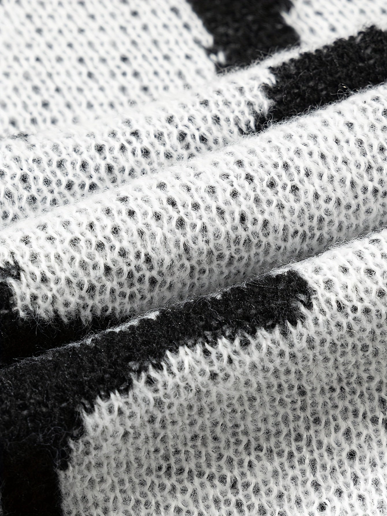 Trendy Pattern Knitted Sweater, Men's Casual Warm Slightly Stretch.