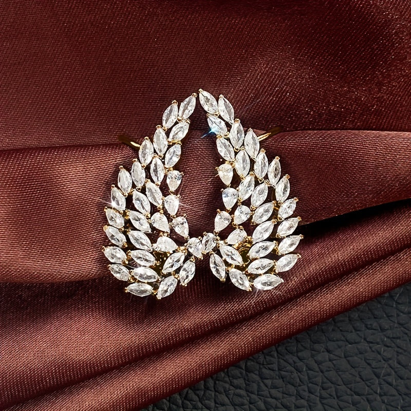 Golden Leaf Shaped Ear Clips - Exquisite Inlaid Zirconia, Delicate Fashion Accessory for Daily Wear, Ideal Gift for Ladies, Elegant and Simple Style