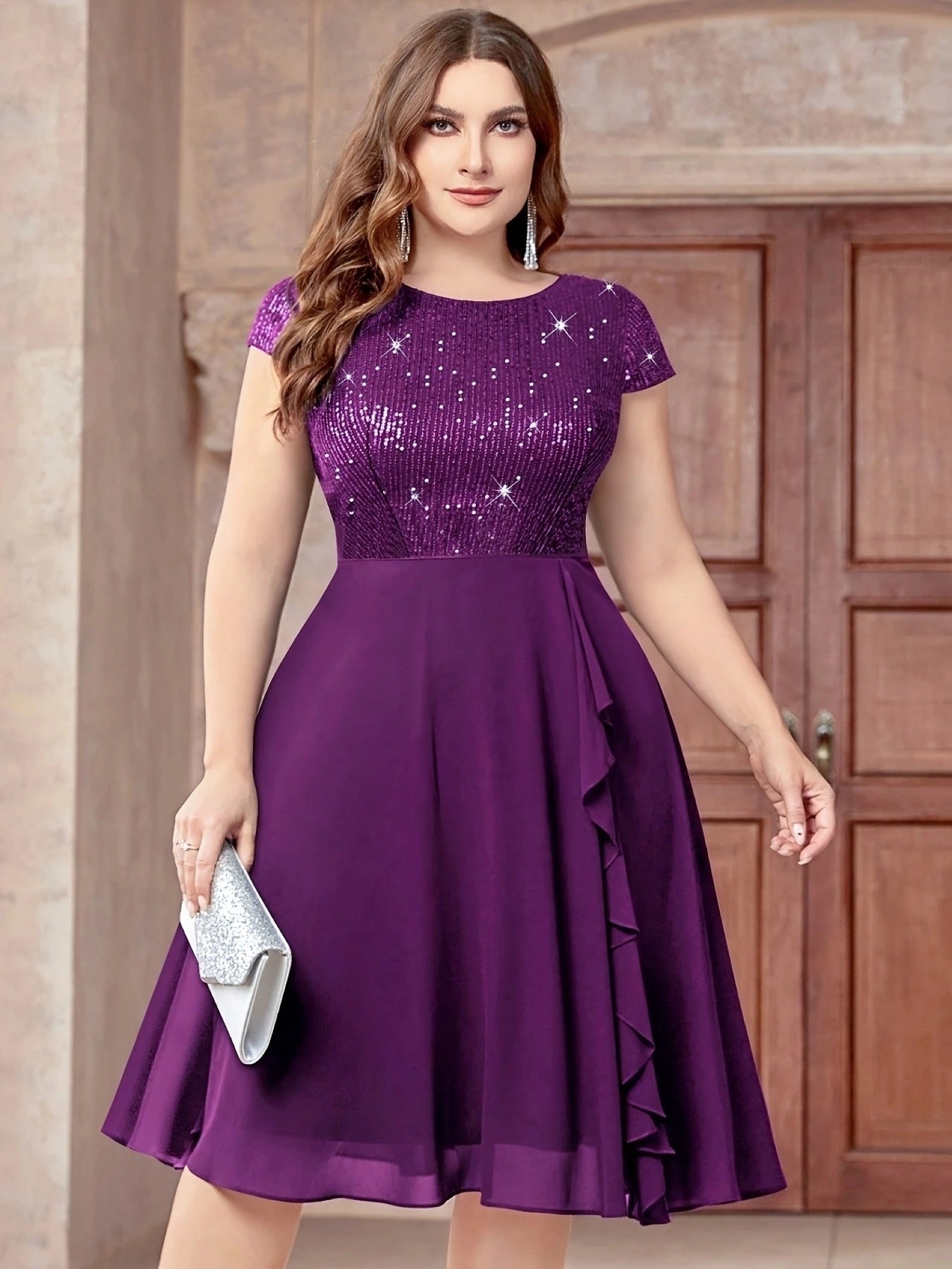 Women'S Plus-Size Chiffon Dress with Sequin Patchwork