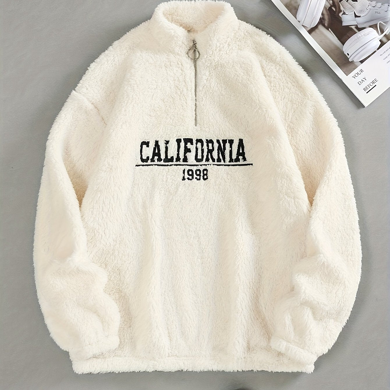 Cozy California Print Pullover Sweatshirt - Fashion Sweatshirts for Women with Long Sleeve Crew Neck Design, Soft and Casual Wear for Fall and Winter Seasons - Perfect for Everyday Lounging