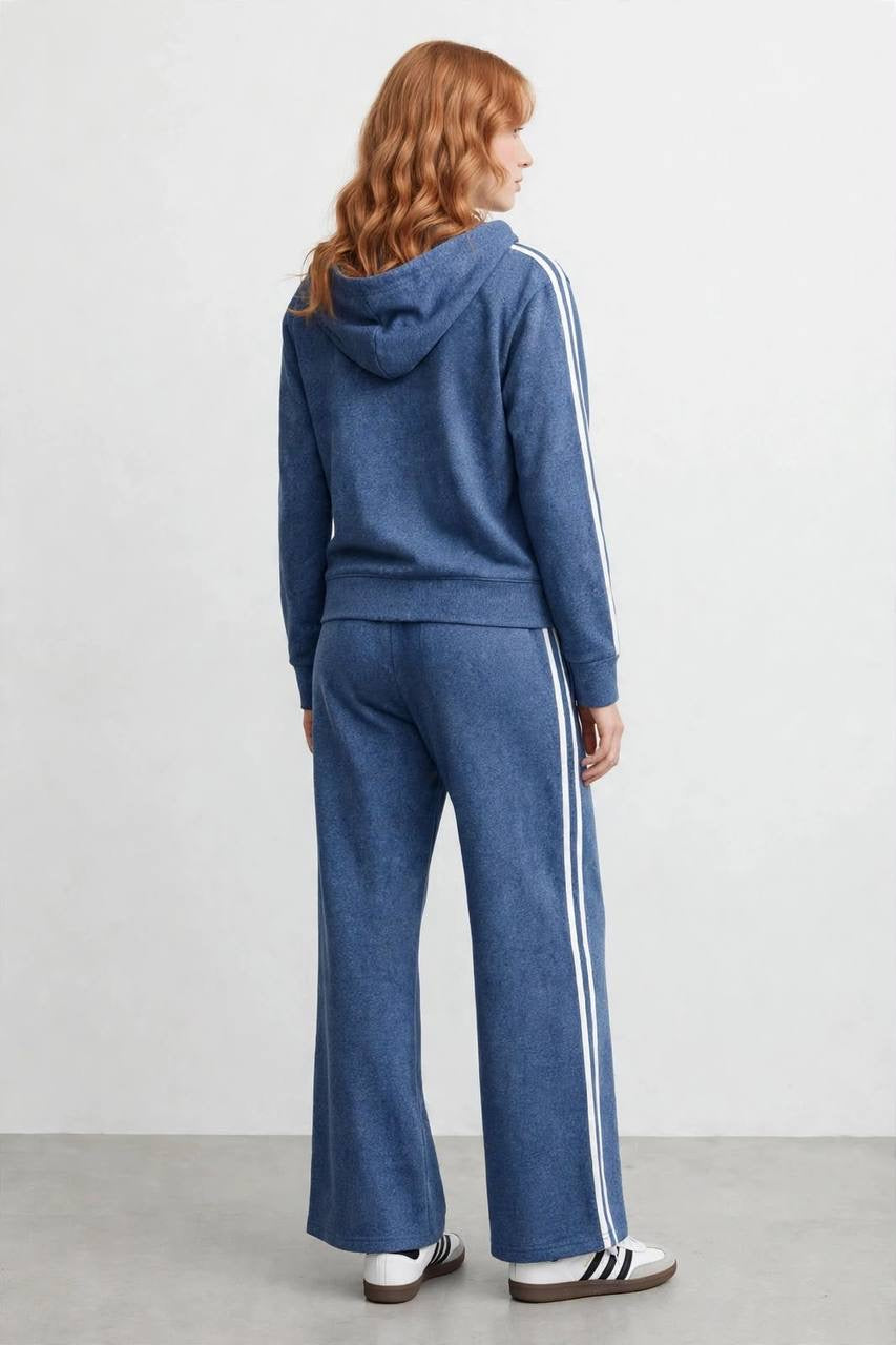 Outline Women’s Tracksuit Set | MH Edition