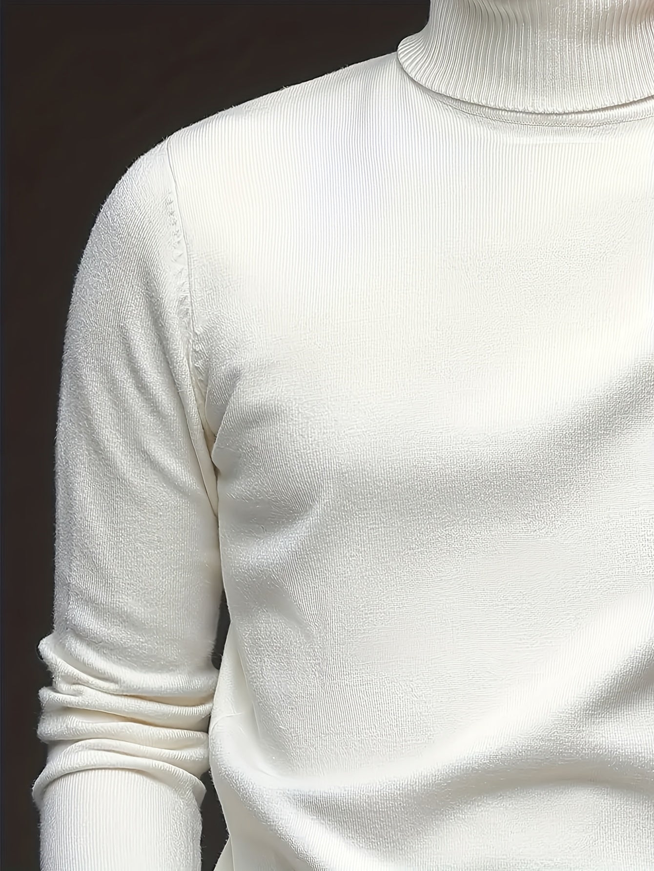 Men's Casual Solid Color Turtleneck Sweater .
