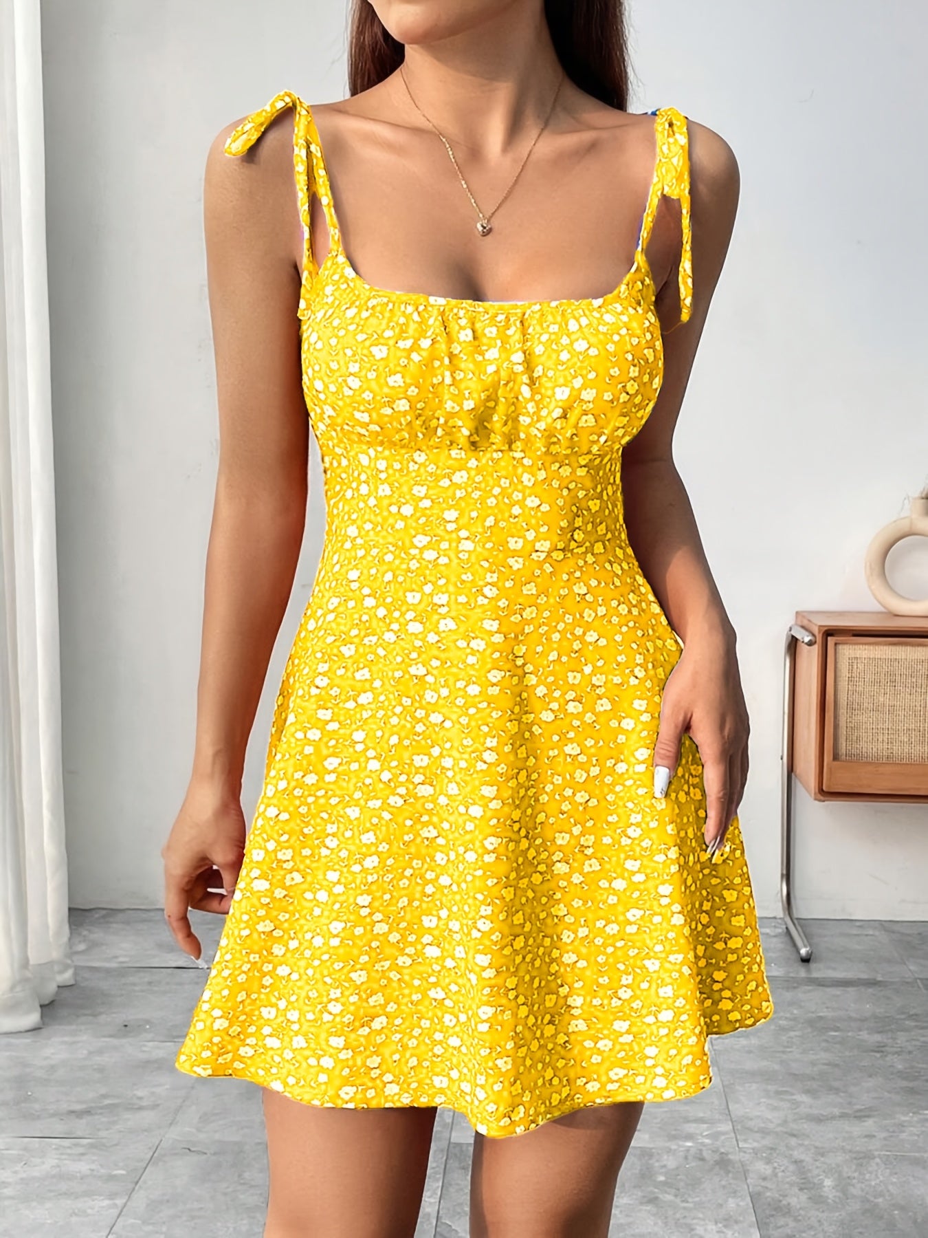 [Elegant Cami Dress] Elegant Floral Print Cami Dress |