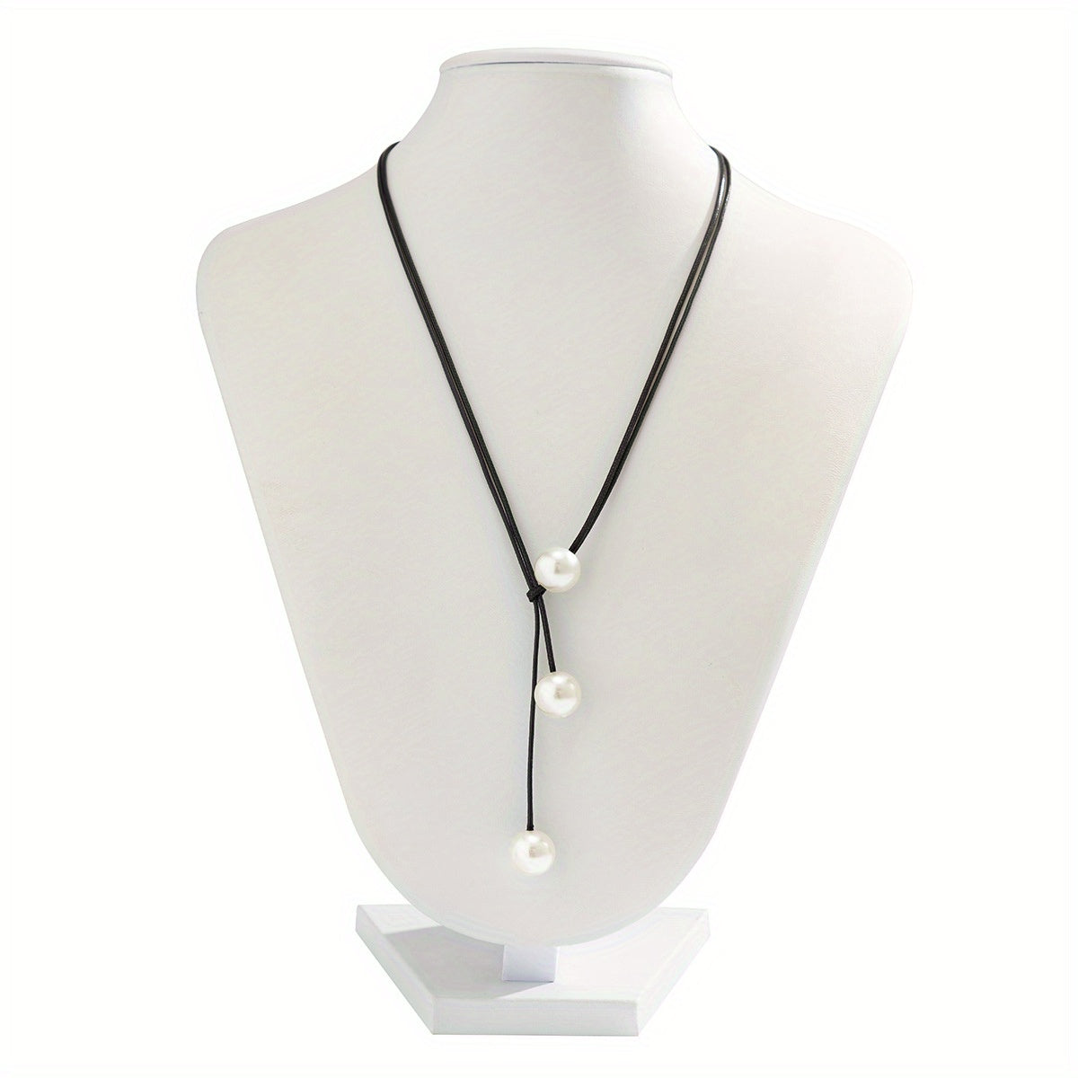 Stylish Leather Imitation Pearl Necklace Cute Artificial Pearl Choker Necklace For Women