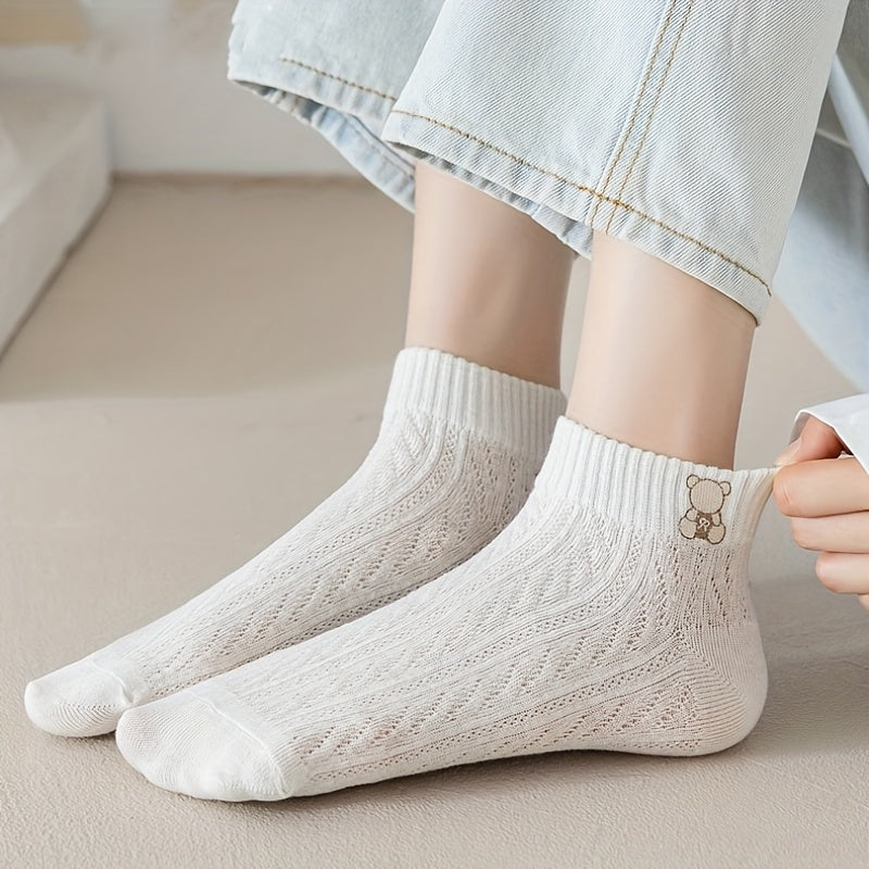 5 Pairs of Whimsical Cartoon Patterned Ankle Socks for Women -./MS