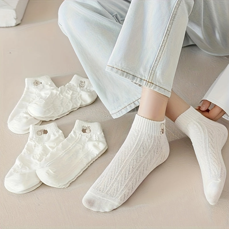 5 Pairs of Whimsical Cartoon Patterned Ankle Socks for Women -./MS