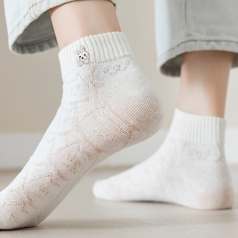 5 Pairs of Whimsical Cartoon Patterned Ankle Socks for Women -./MS