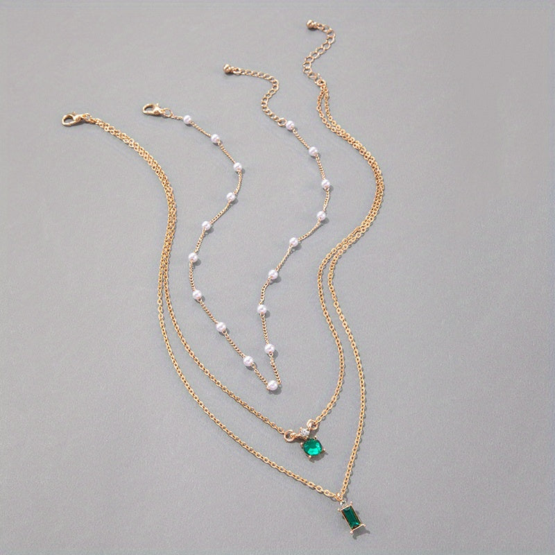 Sweater Chain Creative Retro Imitation Emerald Faux Pearl Chain.