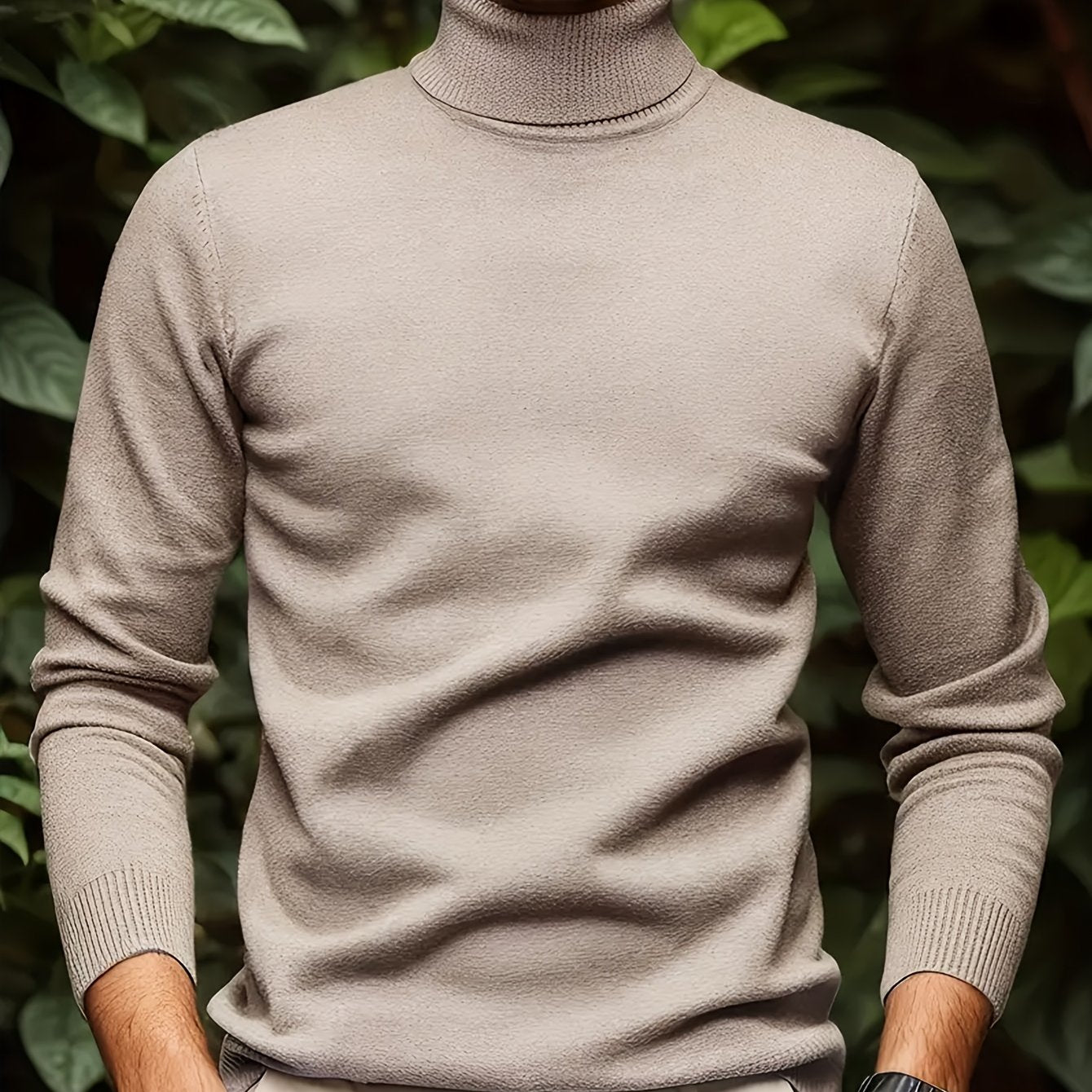 Men's Casual Solid Color Turtleneck Sweater .