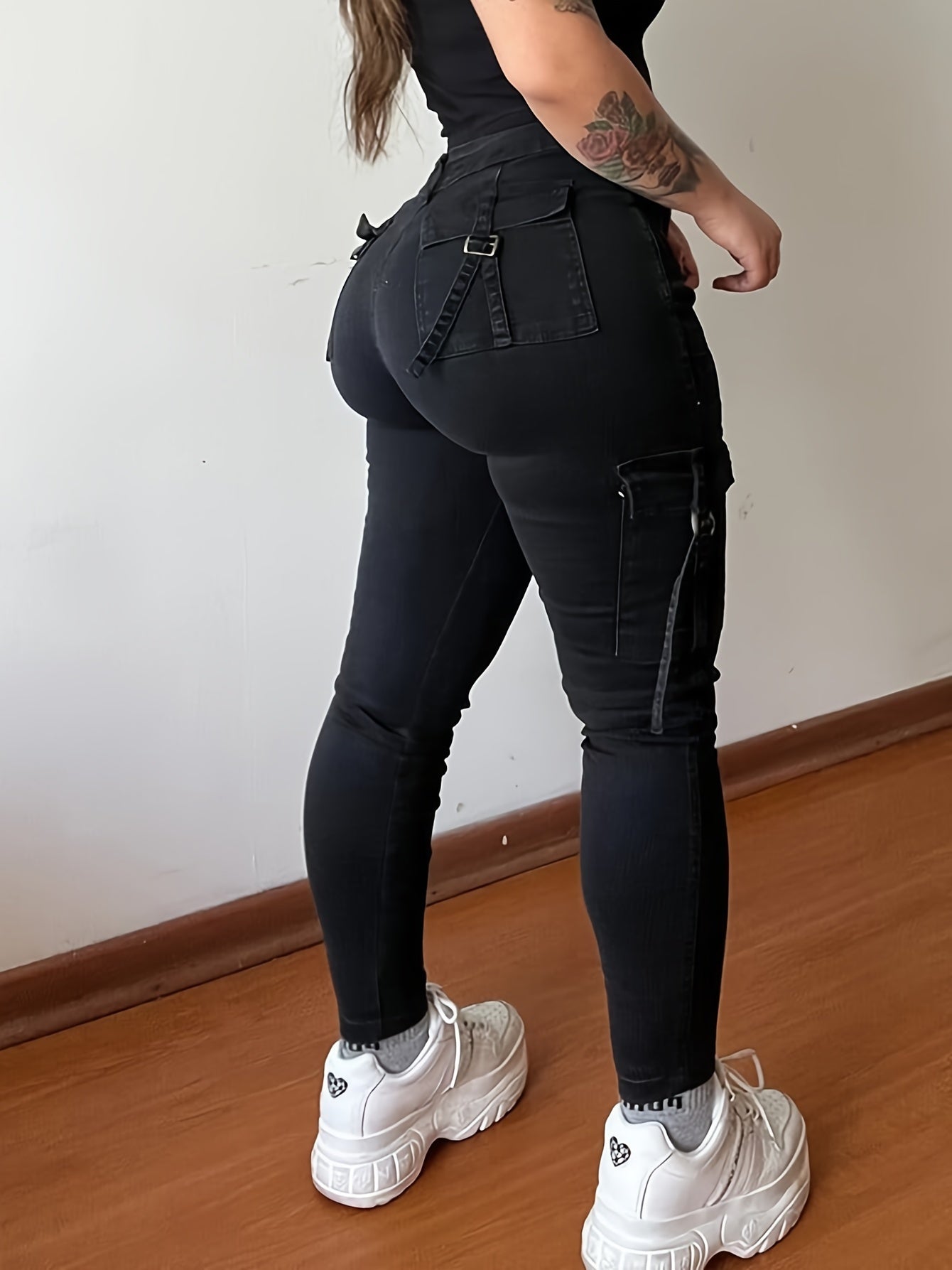 Women's High-Waist Stretchy Black Cargo Pants with Multiple Pockets -/MH