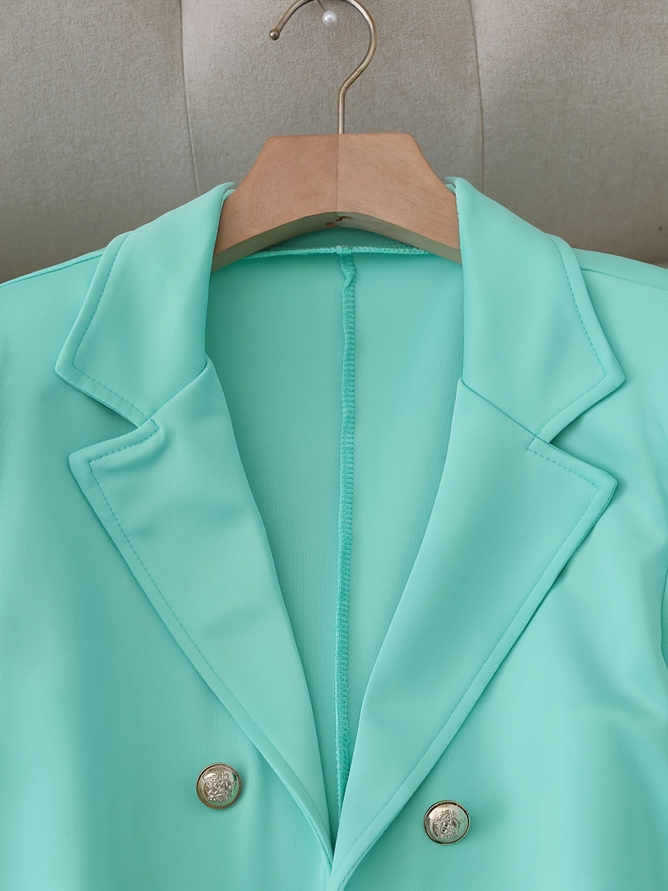 Two-Piece Floral Print Suit Set - Elegant Double Breasted Blazer.