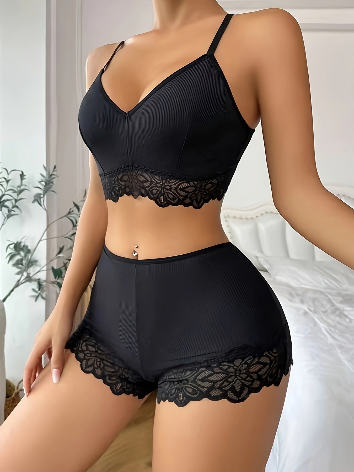 Plain Lace Trim Bra & Shorts Panty, V Neck Spaghetti Strap Buckleless Bra '/MH