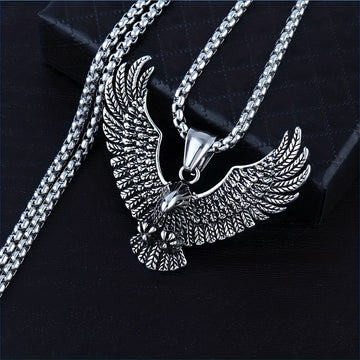 1pc Fashion Creative Eagle Pendant Stainless Steel Necklace, Hip Hop Retro Trendy Eagle Necklace Jewelry Gift For Men And Women