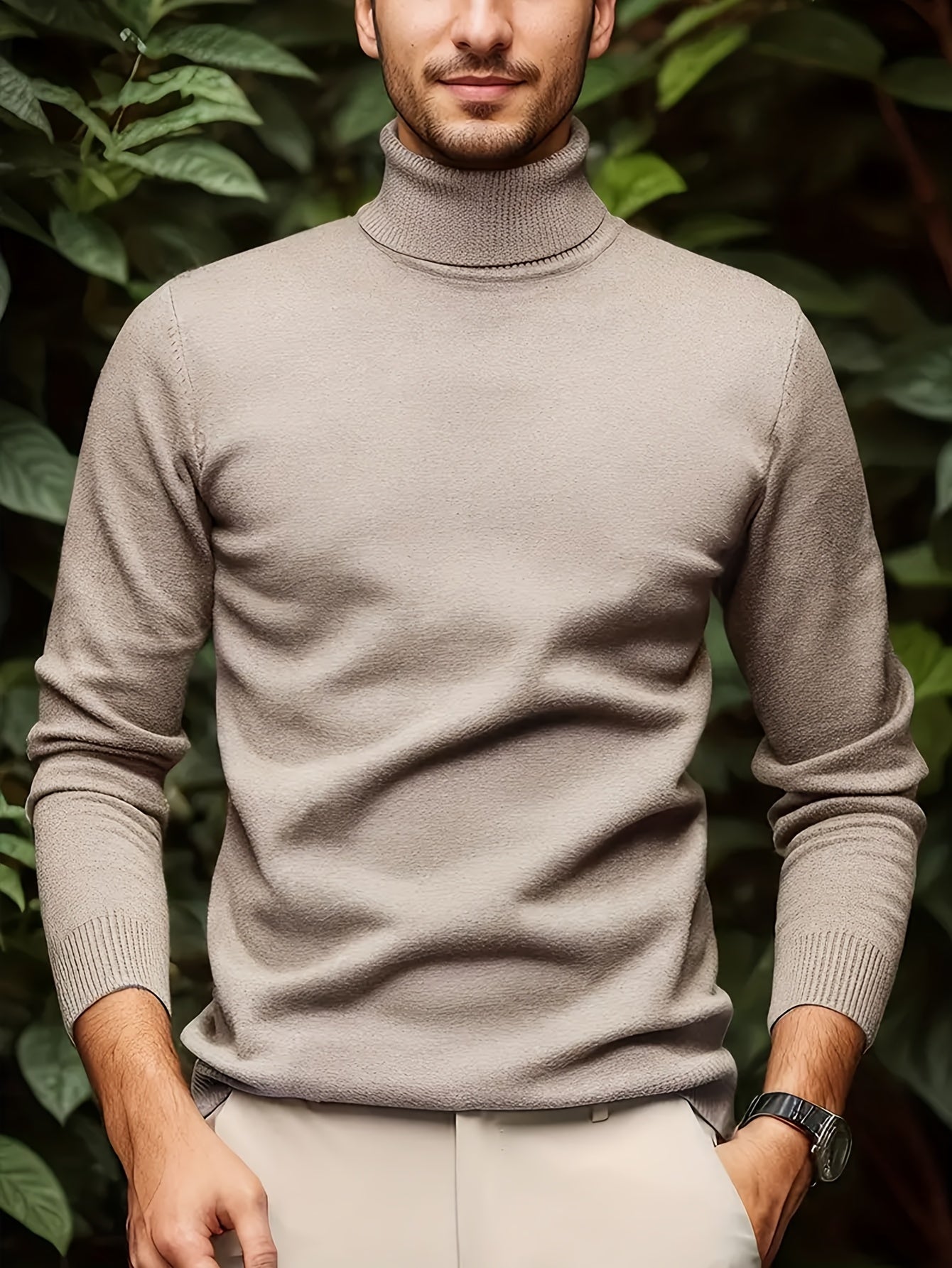 Men's Casual Solid Color Turtleneck Sweater .