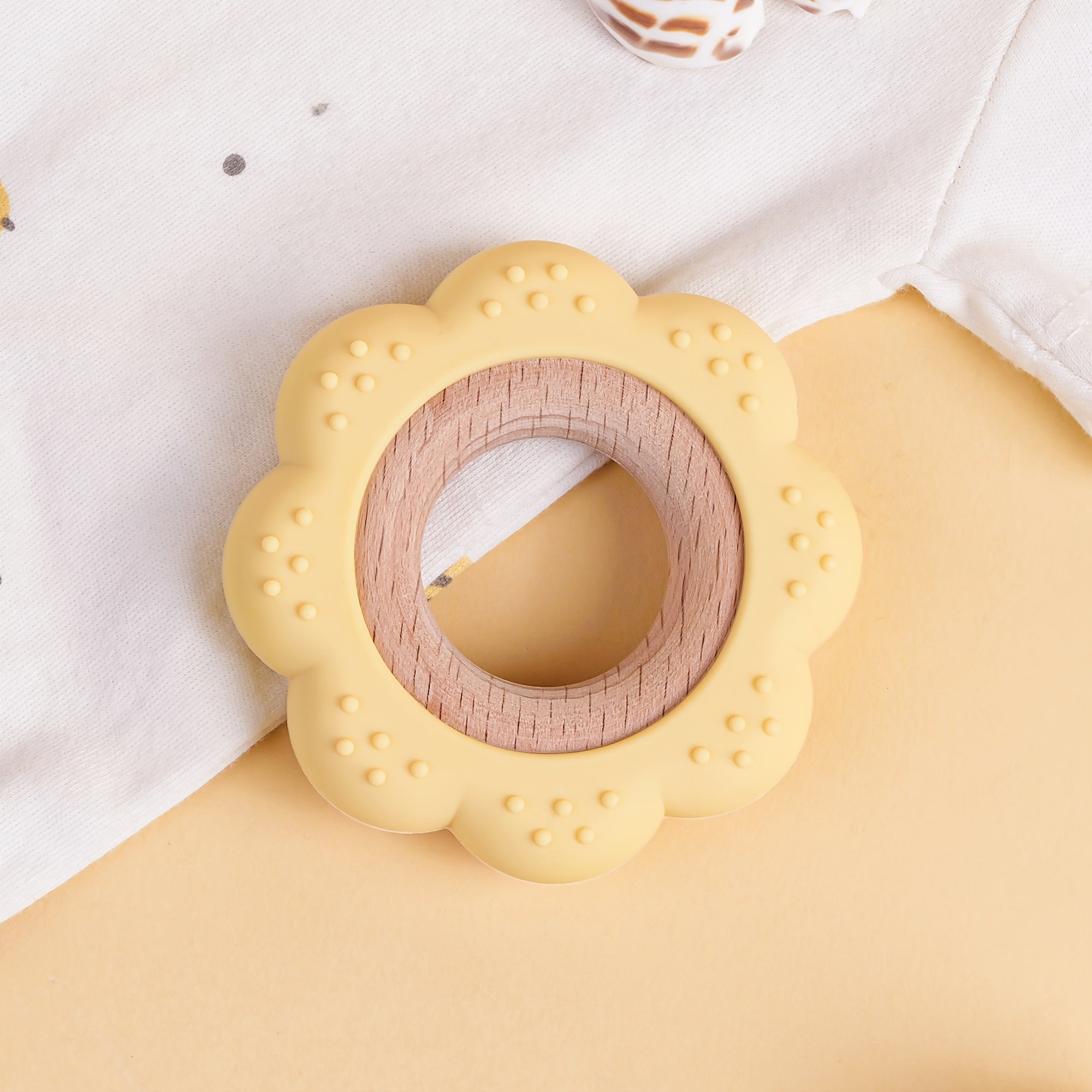 Silicone Teether, BPA Free, Lightweight, Soft And Textured Teething Ring, Christmas Halloween Thanksgiving Easter Gift