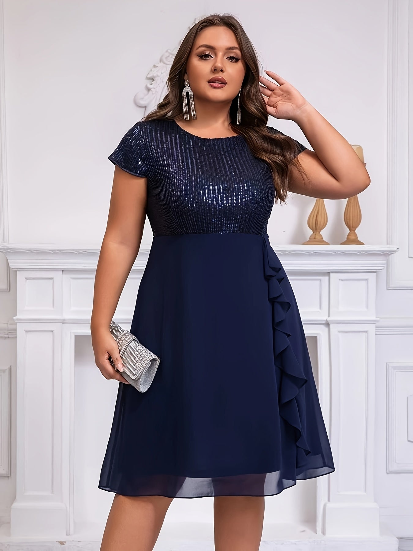 Women'S Plus-Size Chiffon Dress with Sequin Patchwork