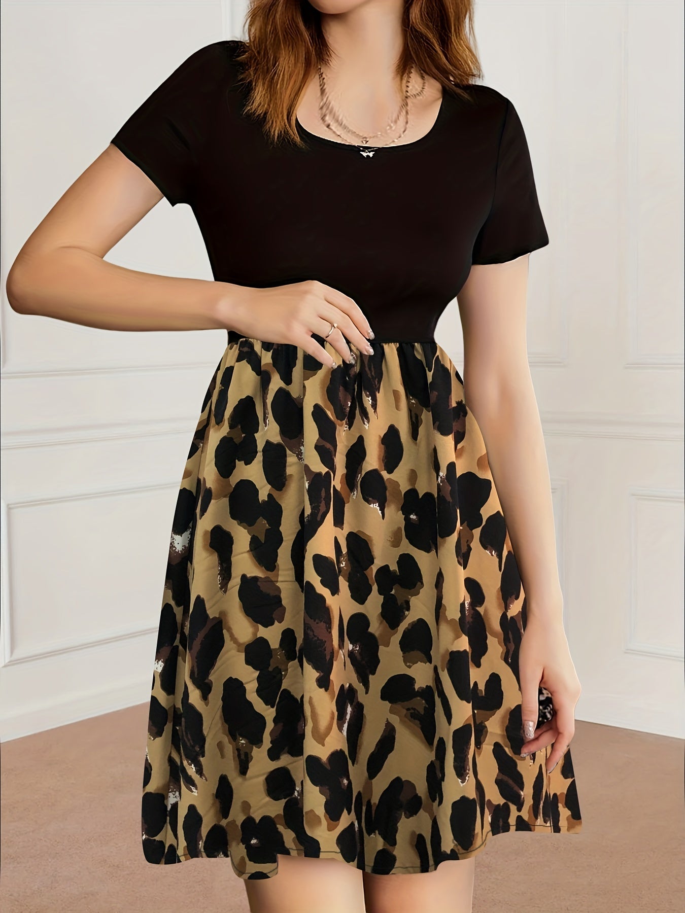 Vibrant Floral Print Crew Neck Dress - Short Sleeve,/MH