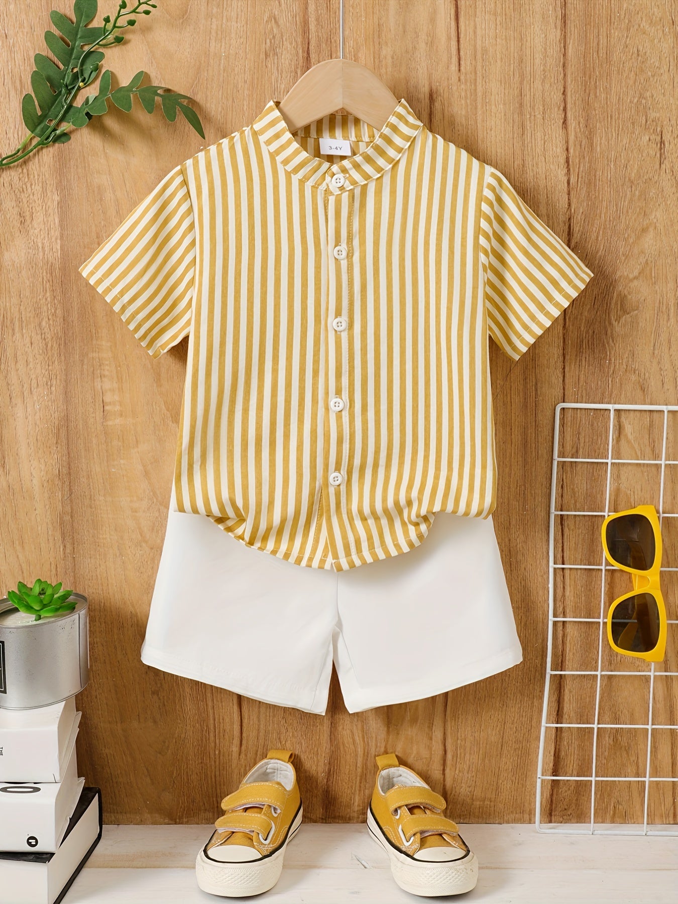 Boys Striped Casual Outfit Short Sleeves Stand Collar Shirt .