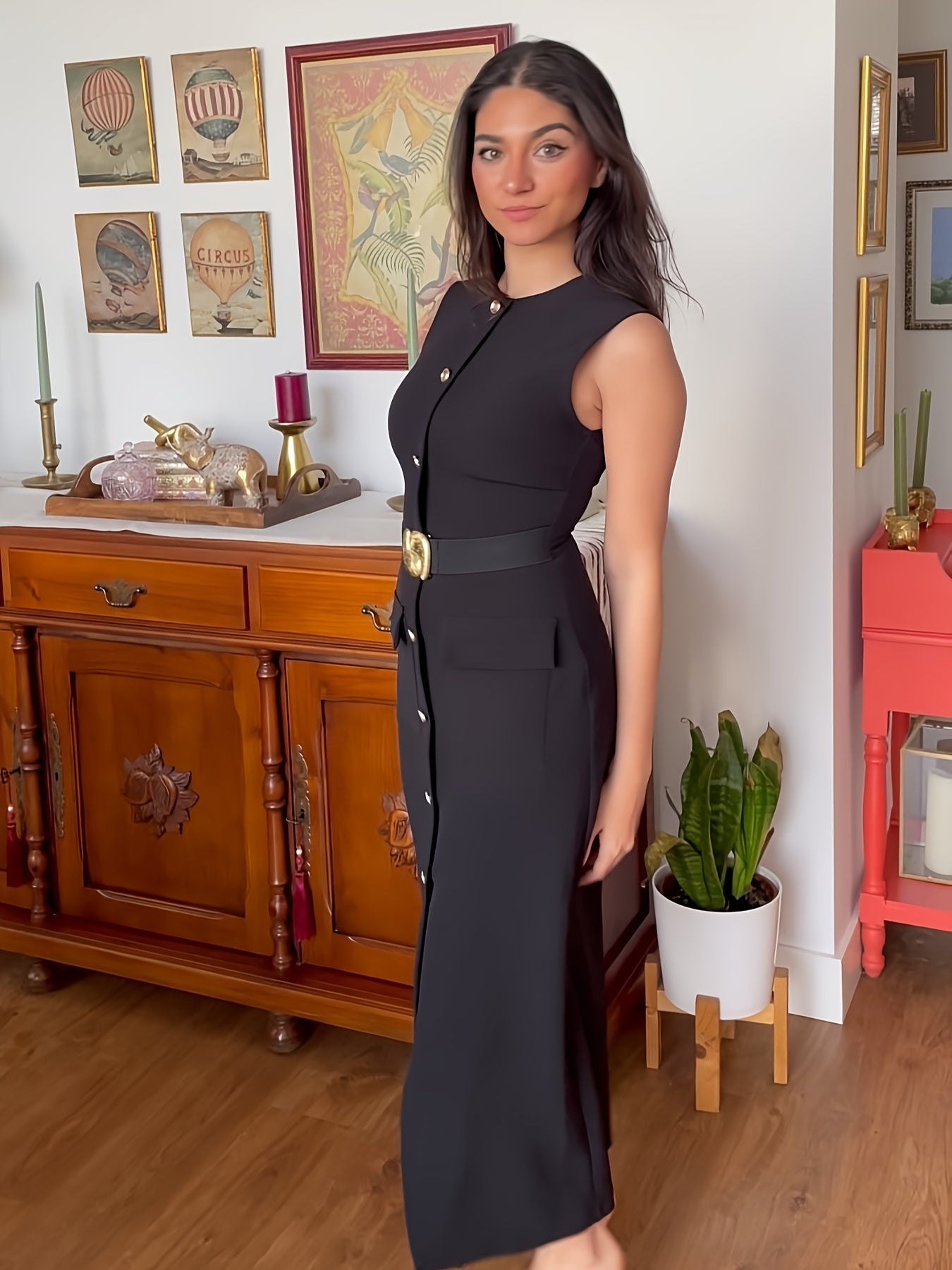 Elegant Women's Black Sleeveless Dress with Waist Belt & Faux Buttons ./MH