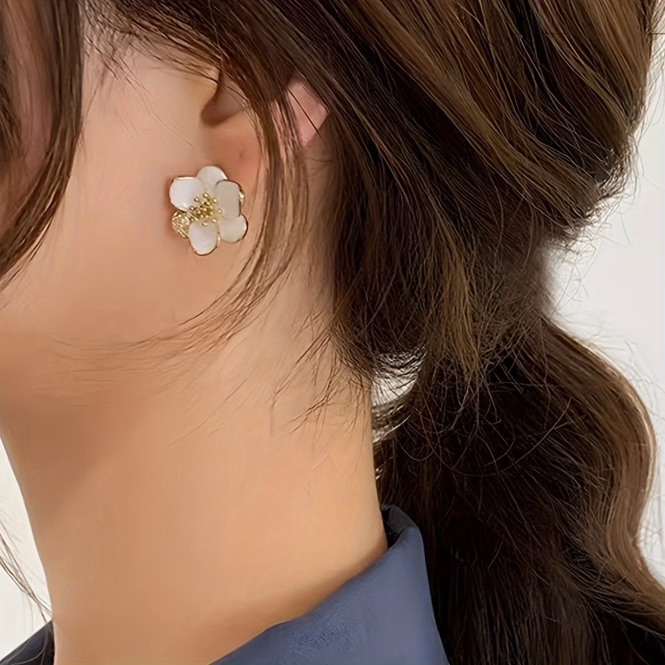 Pretty Sweet Flower Design Stud Earrings Zinc Alloy Jewelry