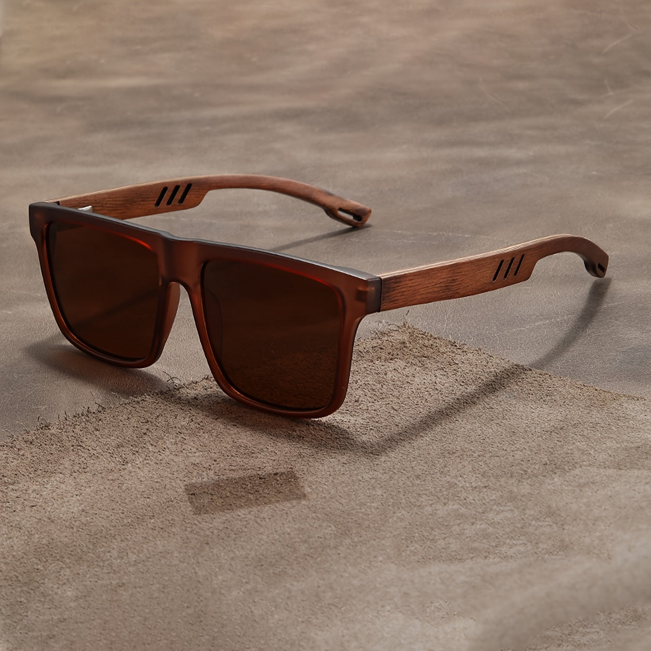 1pc Men's Retro Walnut Fashion Glasses, Ultra-Light Fashion Glasses For Men And Women,