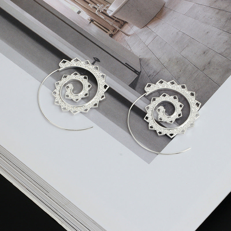 Exaggerated Large Spiral Earrings Swirl Gear Heart Shape Vintage Ear Jewelry For Women 1Pair