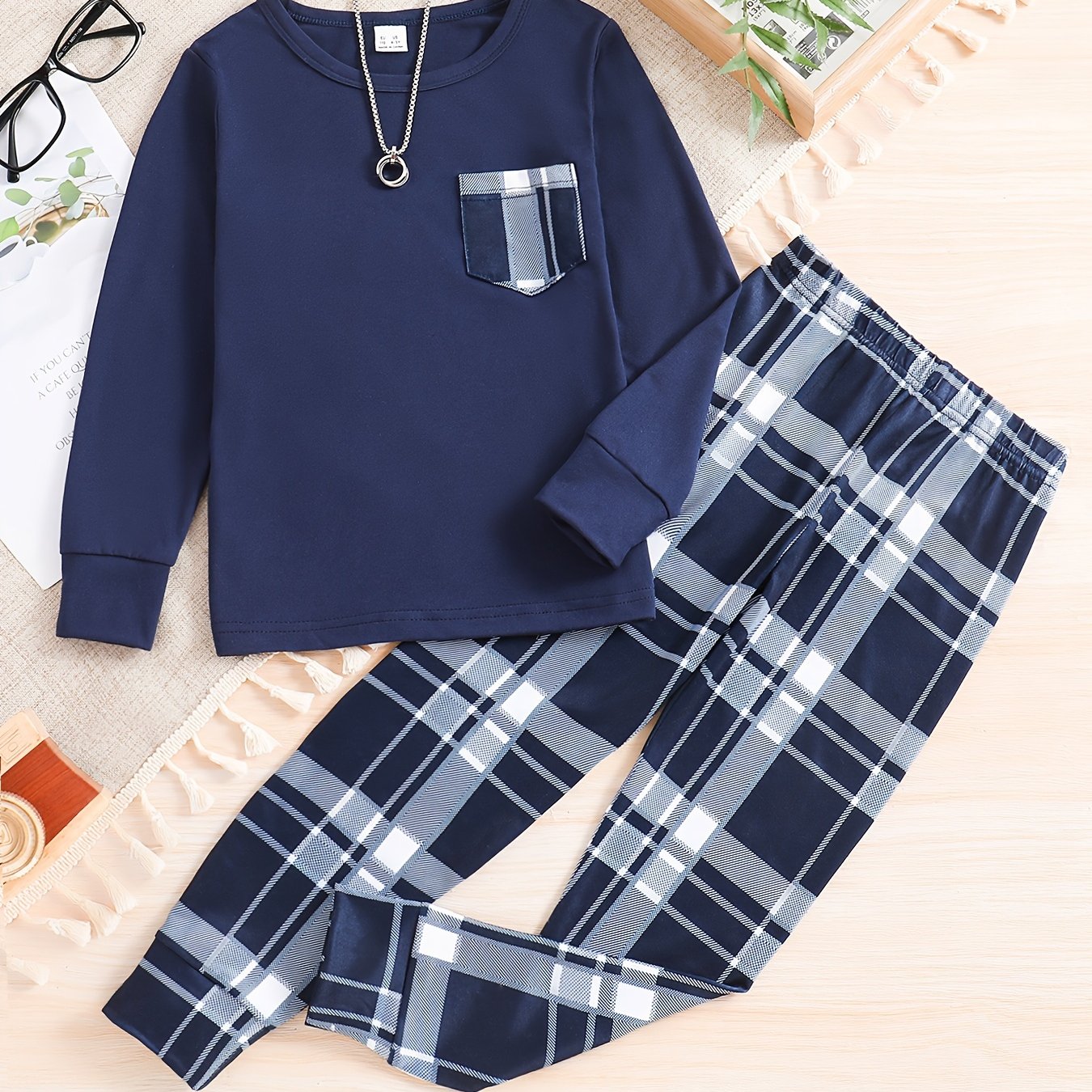 2pcs Plaid Pattern Pajamas For Kids, Pocket Front Long Sleeve Top & Pants Set,