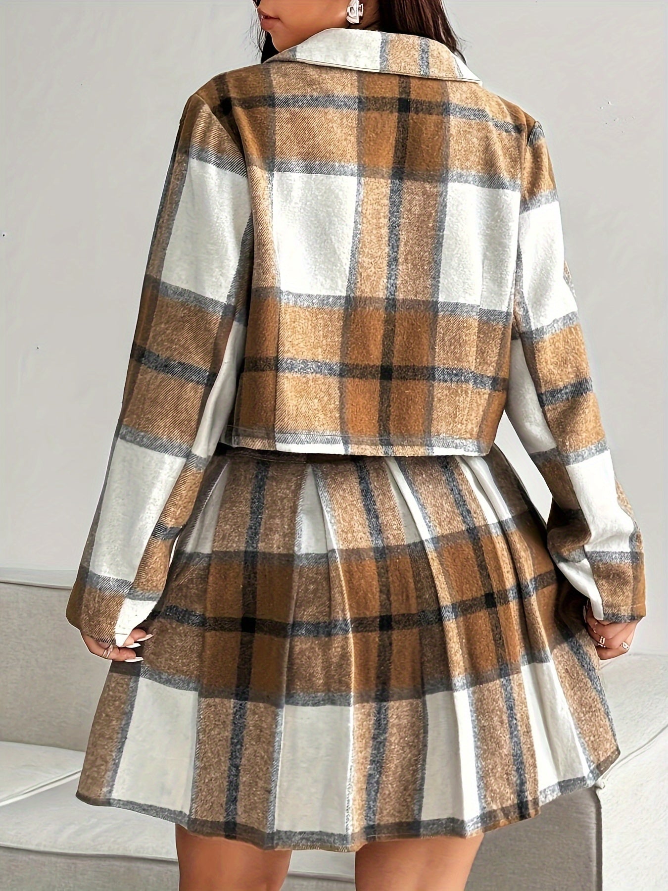 Women's Elegant Plaid Blazer and Pleated Skirt Set,