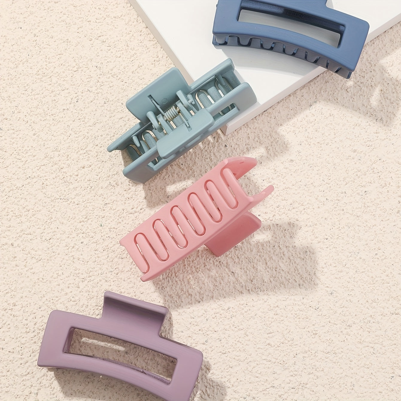 4pcs Solid Color Hollow Out Rectangular Hair Claw Clips Large Rectangular Hair Grab Clips Trendy Hair Accessories For Women And daily use