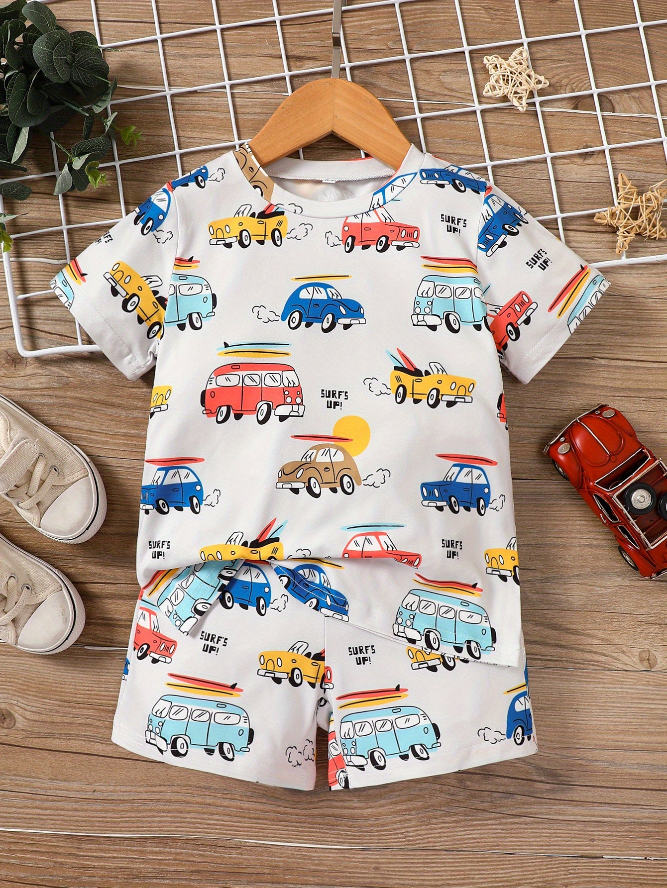 Car Full Body Print T-shirt & Elastic Waistband Shorts Set,