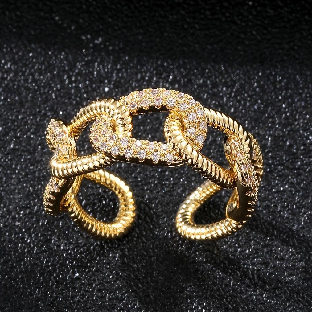 Elegant 18K Gold-Plated Copper Ring with Sparkling Synthetic Zirconia .
