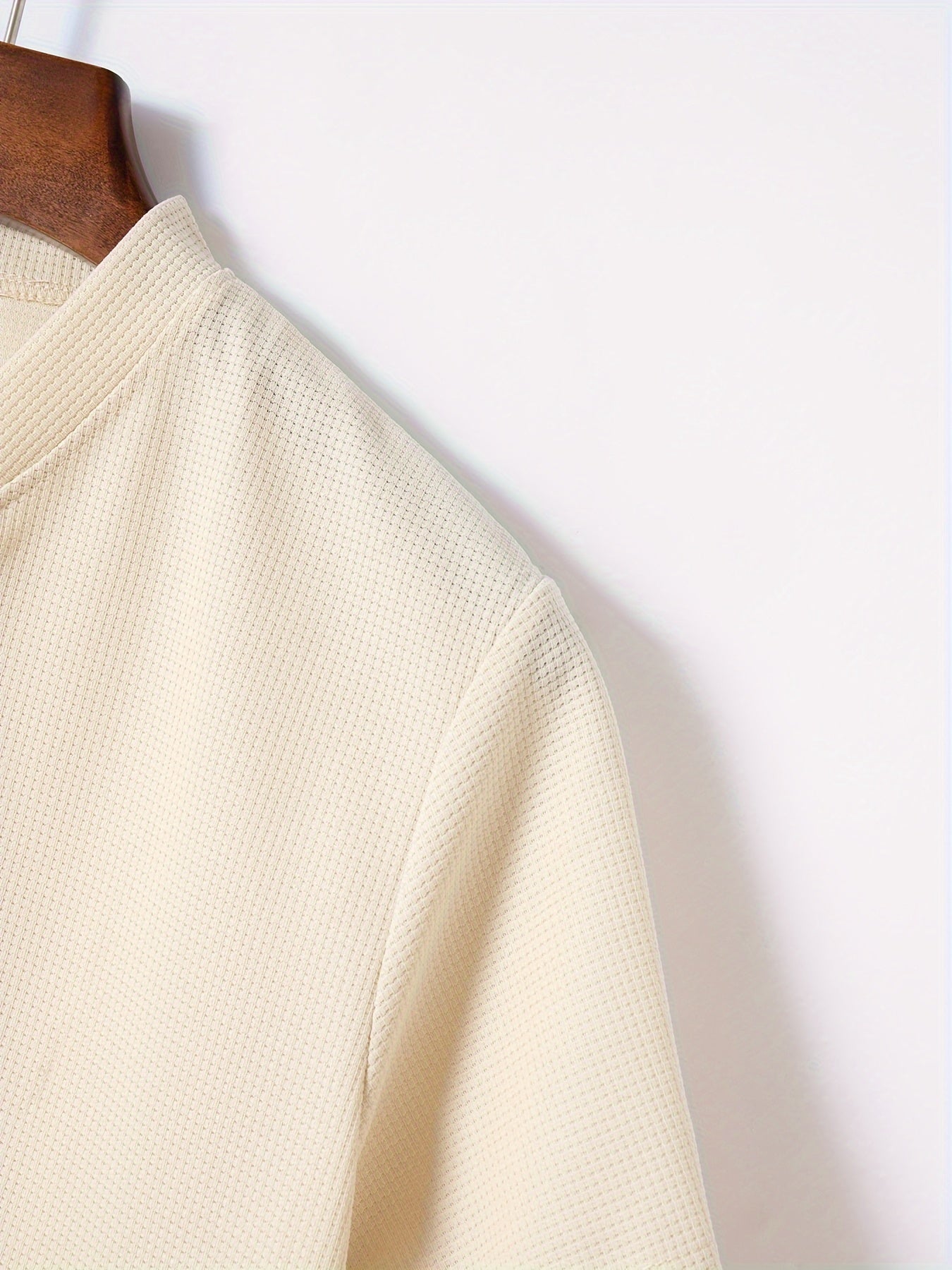 Men's Solid Waffle Stand Collar Short Sleeve Golf Shirts,