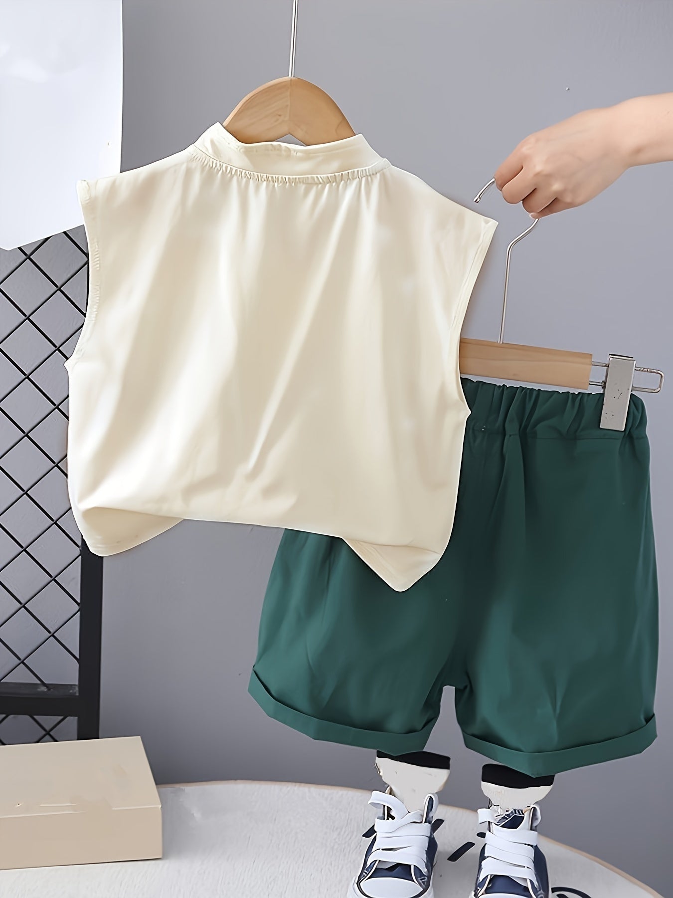 Baby Boys' Summer Sleeveless Letter Print Cotton Top .