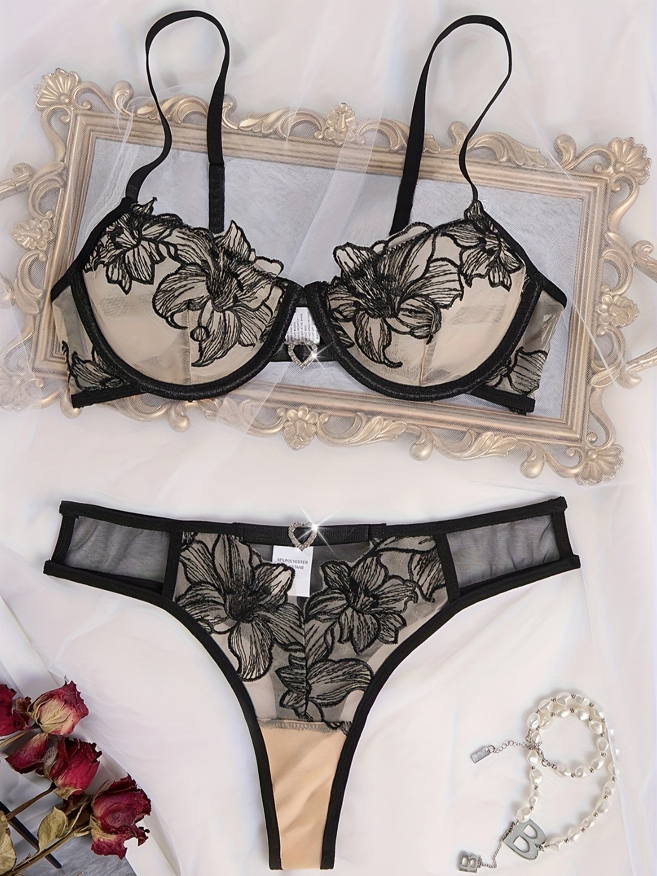 Sexy Floral Embroidery Lace Bra & Panty, Heart Ring Decor Bra'/MH