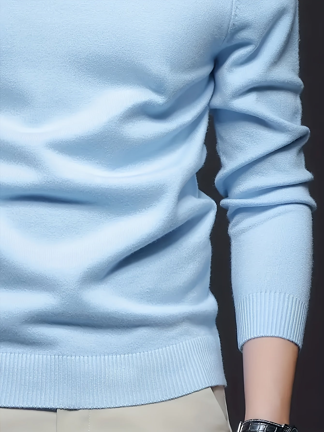 Men's Casual Solid Color Turtleneck Sweater .