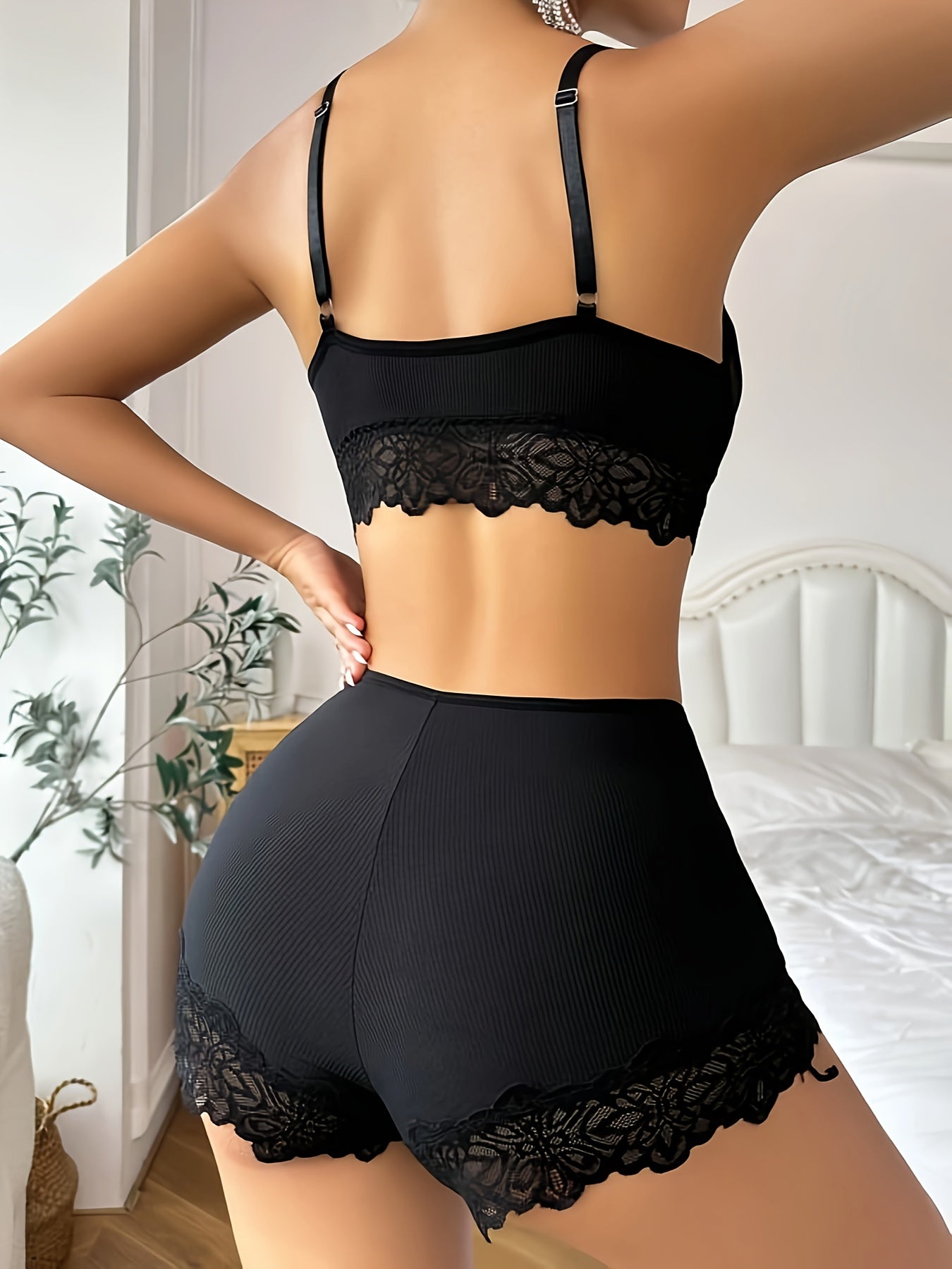 Plain Lace Trim Bra & Shorts Panty, V Neck Spaghetti Strap Buckleless Bra '/MH