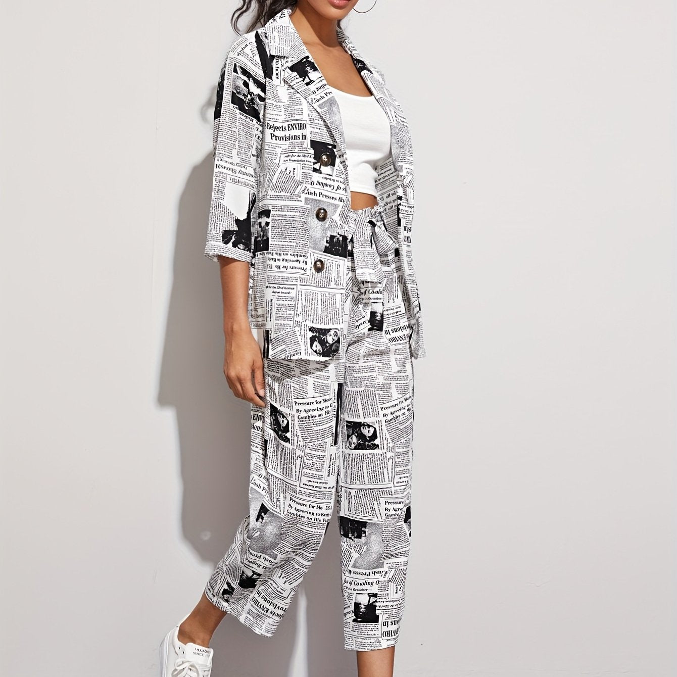 Stylish Newspaper Print 2 Piece, Button Front Lapel Neck Blazer.
