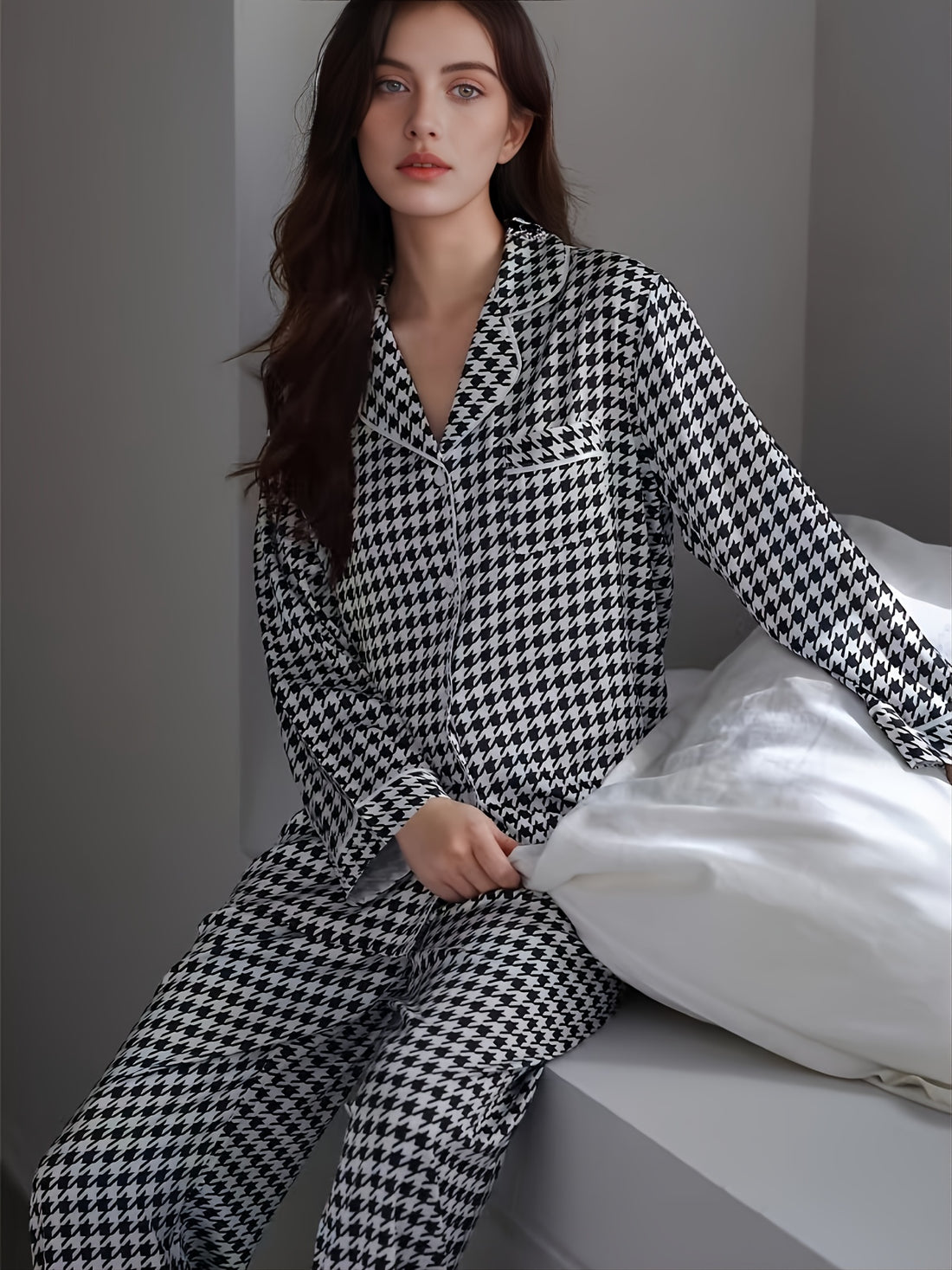 Elegant Classic Houndstooth Print Pajama Set,