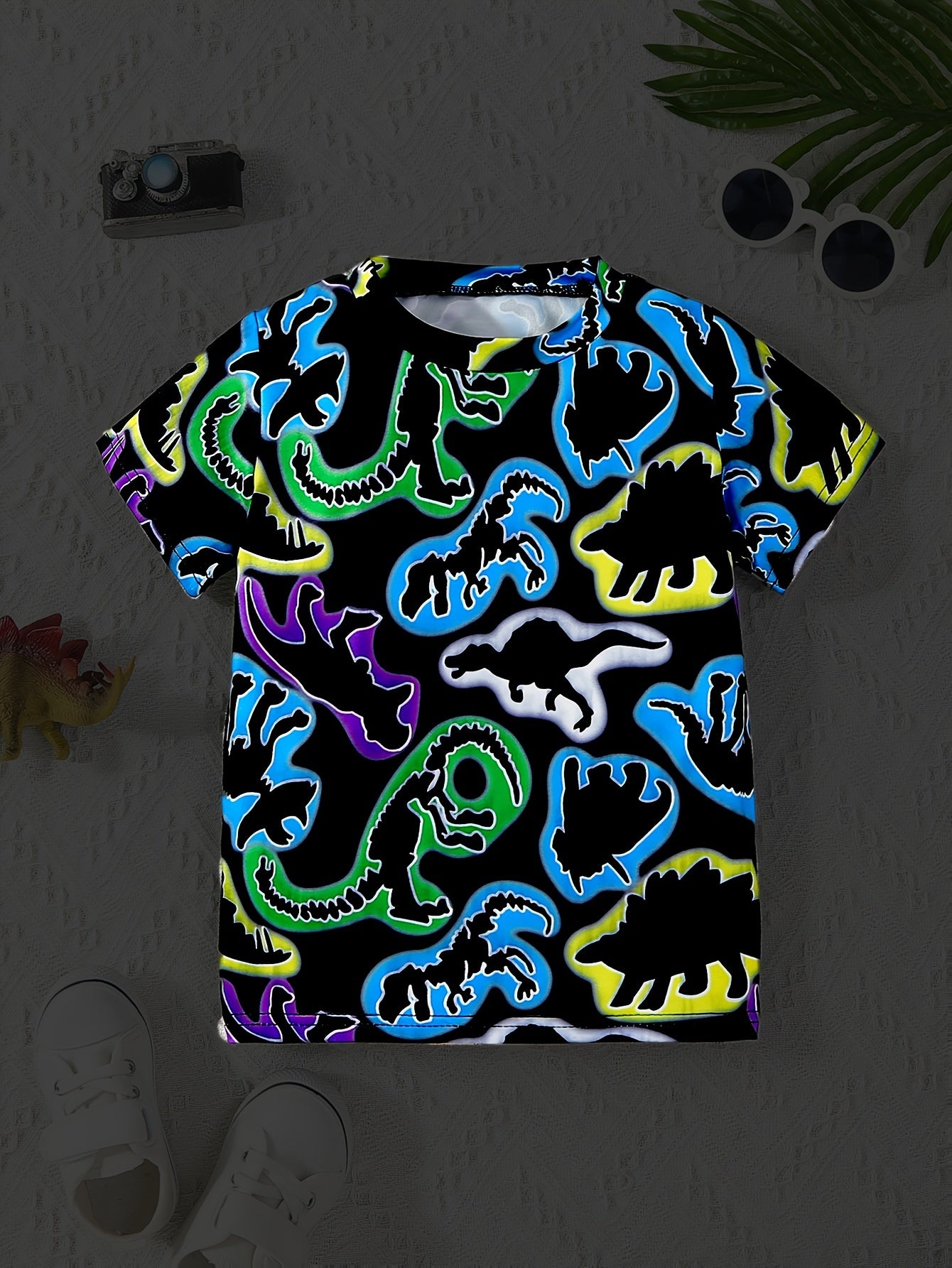 Cartoon Dinosaur Print Boys Glow In The Dark T-shirt,