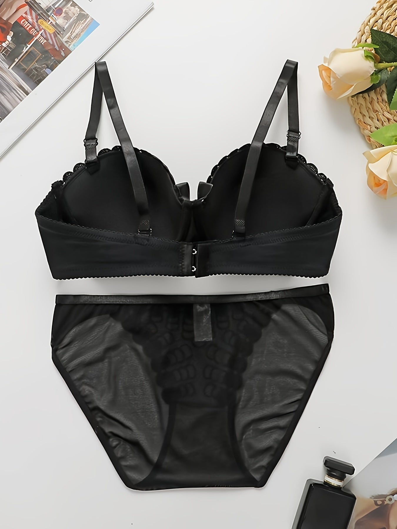 Contrast Lace Bra & Panties, Bow Tie Push Up Bra & Elastic Panties '/MH