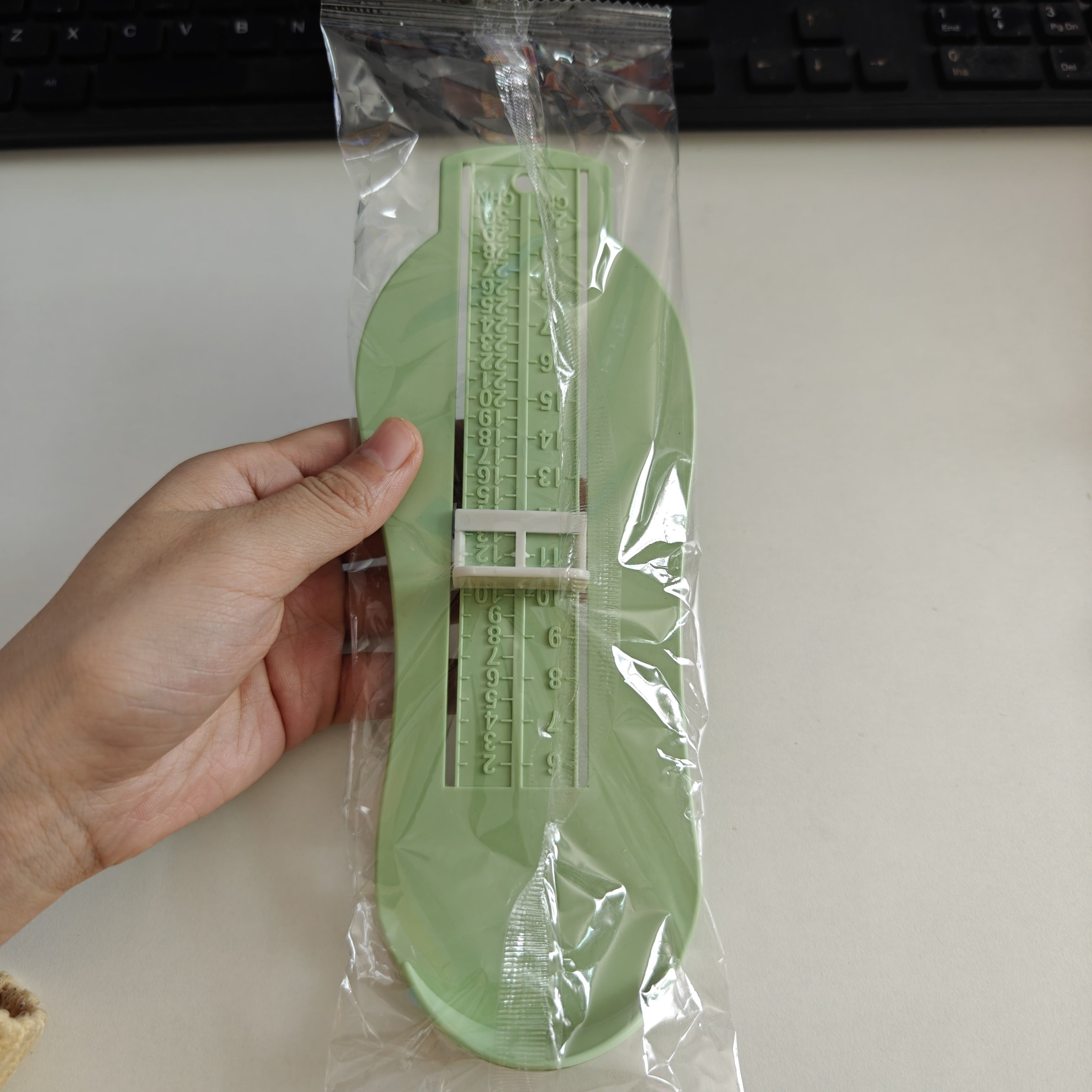 1pc Baby Foot Length Measuring Ruler, Children's Shoe Buying Foot Measuring Device, Mom Internet Buying Measuring Device Scale Ruler Christmas, Thanksgiving day, New Year, Valentine's Day Gift Easter Gift