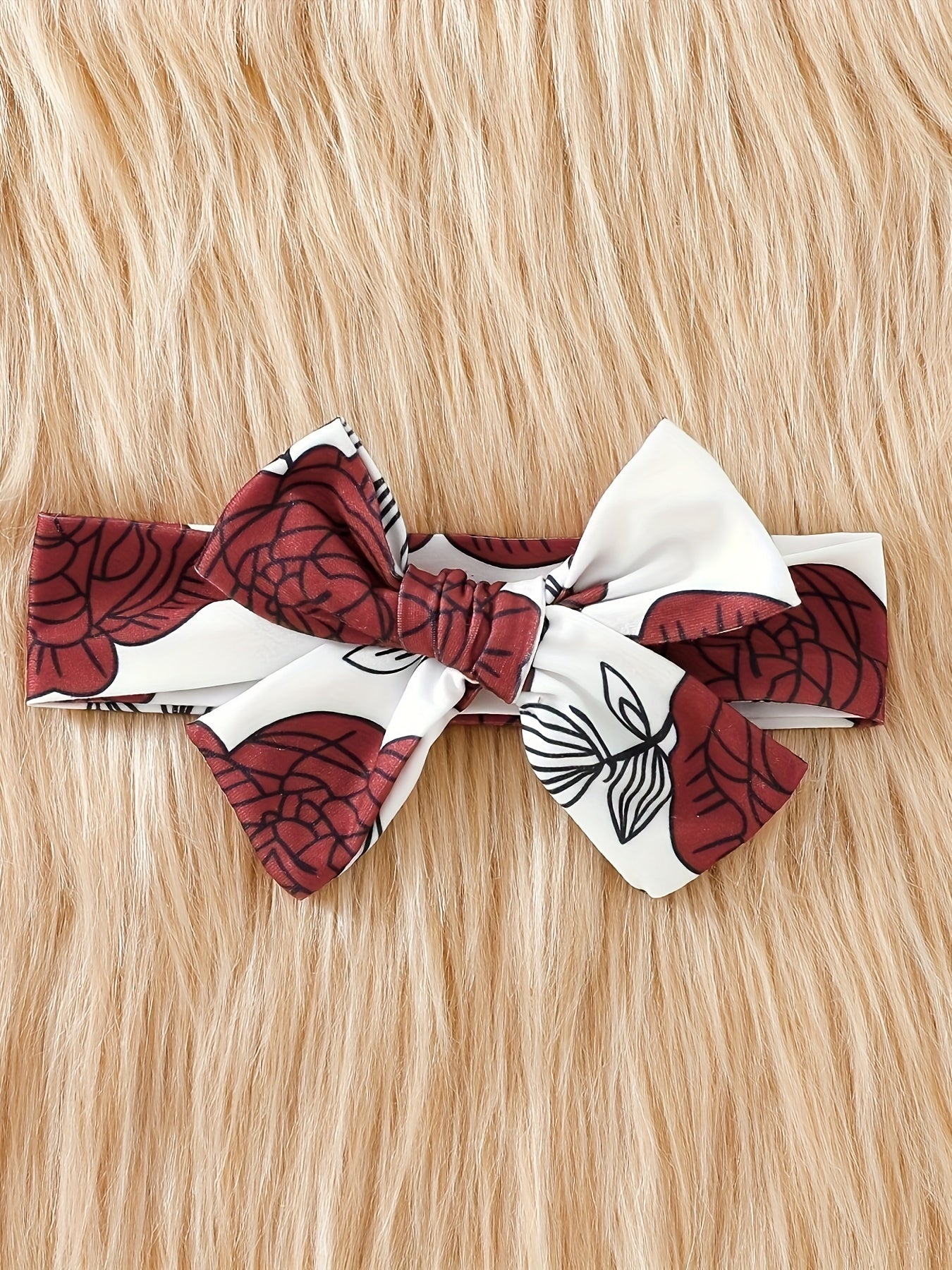 3pcs Short Sleeve & Shorts Set for Newborns - "I'm Daddy's Girl"