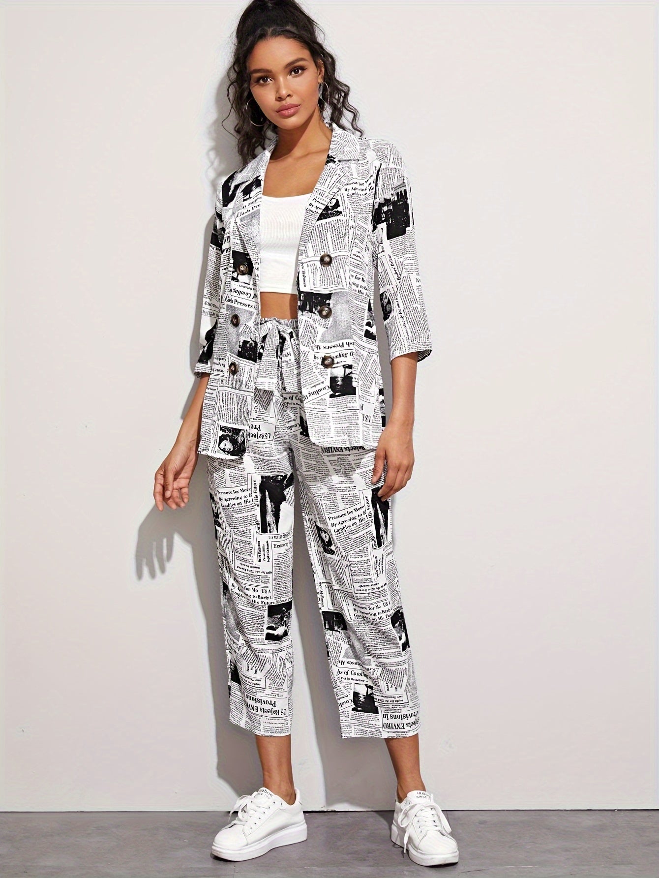 Stylish Newspaper Print 2 Piece, Button Front Lapel Neck Blazer.