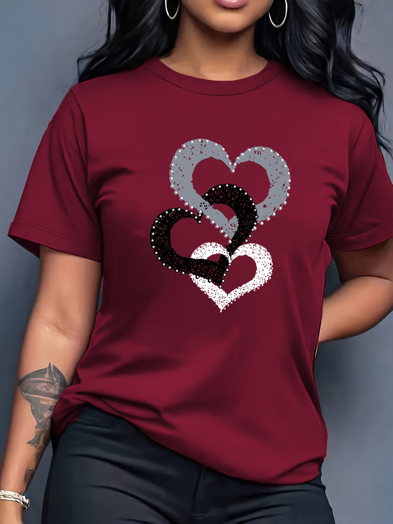 Women's Casual Short Sleeve T-Shirt with Overlapping Heart Print.