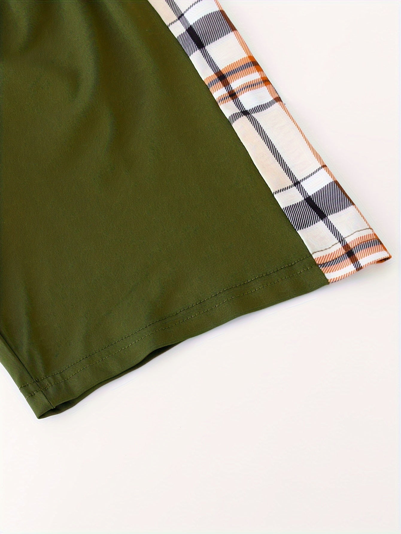 3pcs Boys Casual Solid Short Sleeve T-shirt & Smile Face Print Shorts.