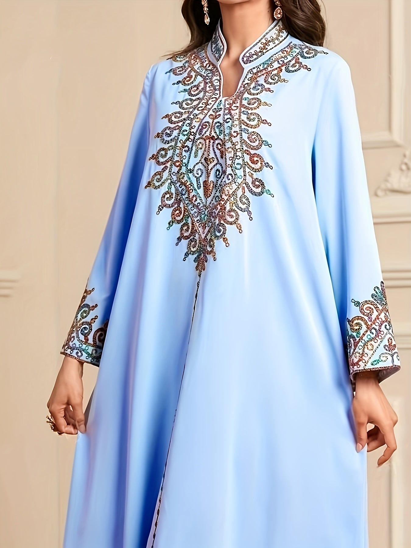 Elegant Light Blue Abaya with Intricate Floral Patterns - Long Sleeve, V-Neck, /MH